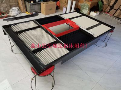 四轴连动风琴式防护罩